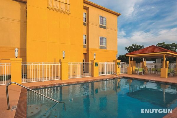 La Quinta Inn & Suites Port Lavaca Genel