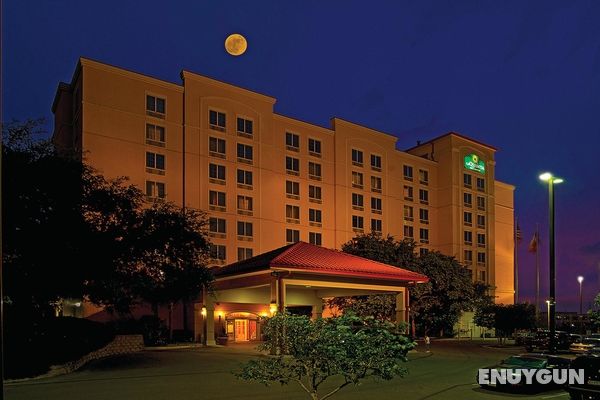 La Quinta Inn & Suites San Antonio Medical Center Genel