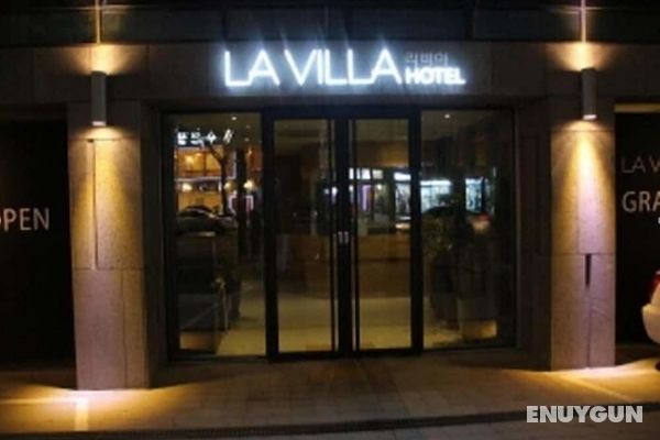 Lavilla Hotel Öne Çıkan Resim