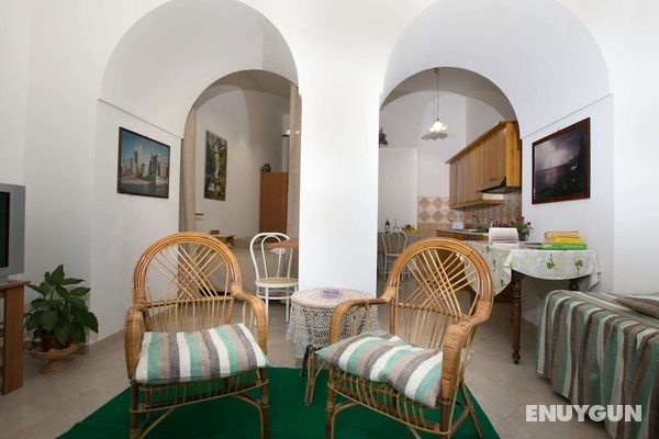 Lavish Mansion in Sorrento With Garden Öne Çıkan Resim
