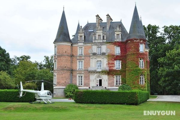 Le Château D'Apigné Genel
