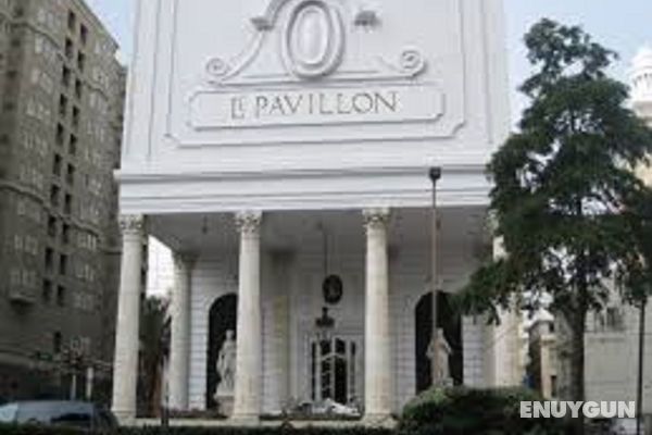 Le Pavillon Hotel Genel