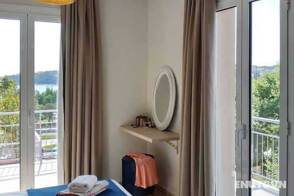 Lilly Apartments Öne Çıkan Resim