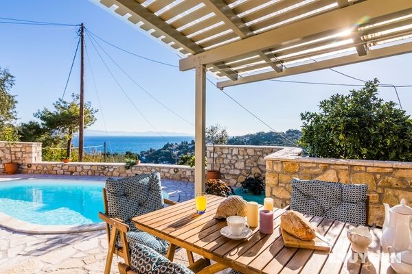 Loggos Seaview Cottage with Pool by Konnect Öne Çıkan Resim