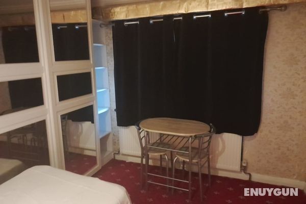 Lovely 1-bed Studio in London Öne Çıkan Resim