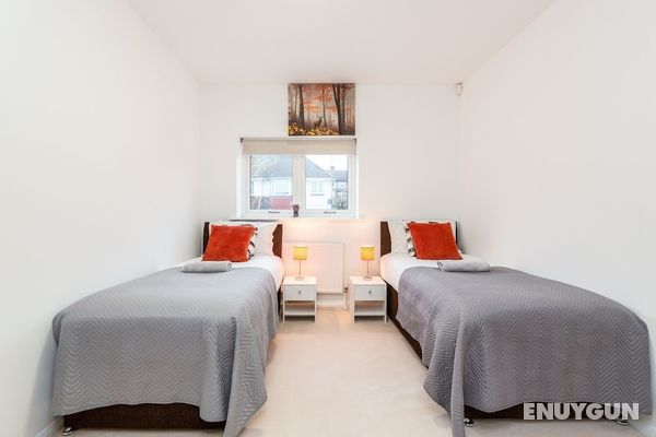 Lovely 2-bed Apartment in Dartford Öne Çıkan Resim