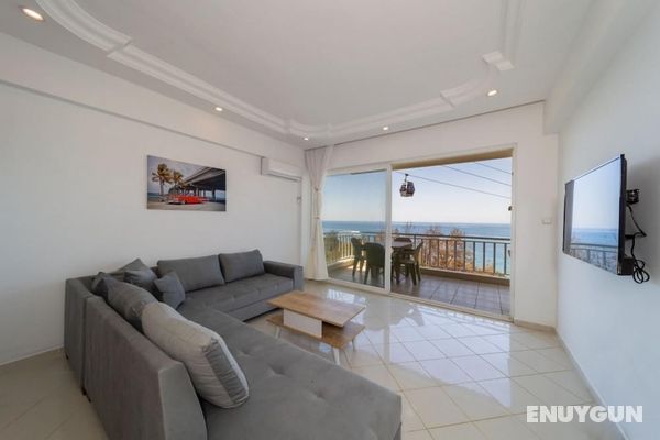 Lovely Flat With Sea and Nature View in Alanya Öne Çıkan Resim