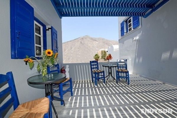 Lunar Santorini Hotel Öne Çıkan Resim