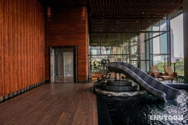 Luxurious 2BR at Sudirman Suites Apartment Dış Mekan