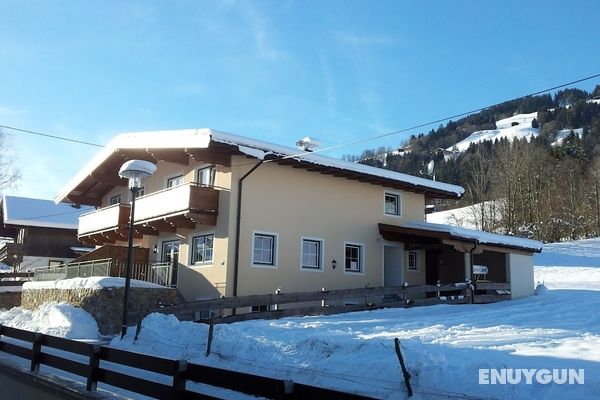 Luxurious Holiday Home in Tyrol Austria With Terrace Öne Çıkan Resim
