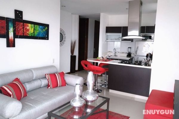 Luxurious Apartment in Front of the Chipichape Shopping Center Genel