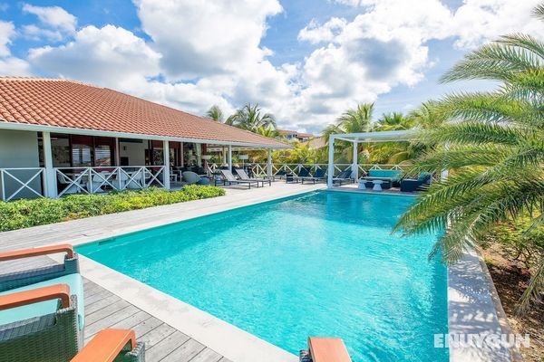 Luxurious Villa in Jan Thiel With Pool Öne Çıkan Resim