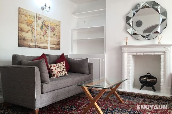 Luxurious Apartment in Kensington & Chelsea Öne Çıkan Resim