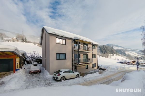 Luxurious Apartment in Sankt Georgen With Private Terrace Öne Çıkan Resim