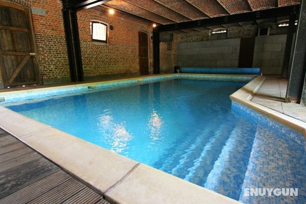 Luxurious Mansion in Néblon-le-pierreux With Swimming Pool Öne Çıkan Resim