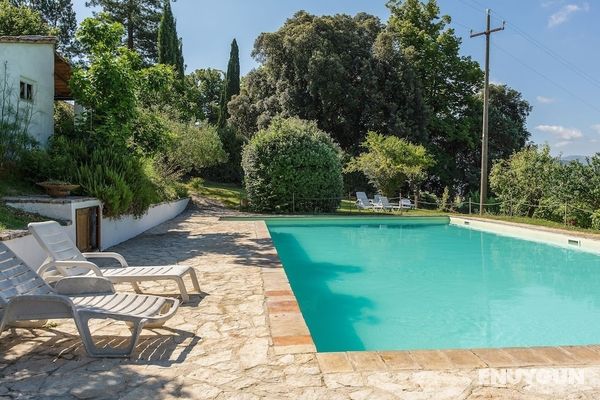 Luxurious Mansion in Umbertide With Swimming Pool Öne Çıkan Resim