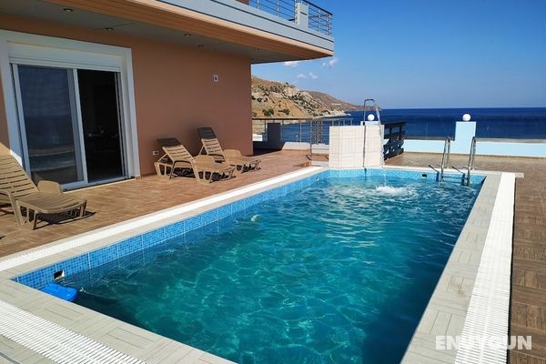 Luxurious Villa Paradise PRIVATE BEACH Öne Çıkan Resim