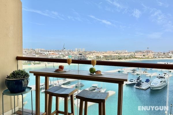 Luxury on the Palm with Marina view balcony Öne Çıkan Resim