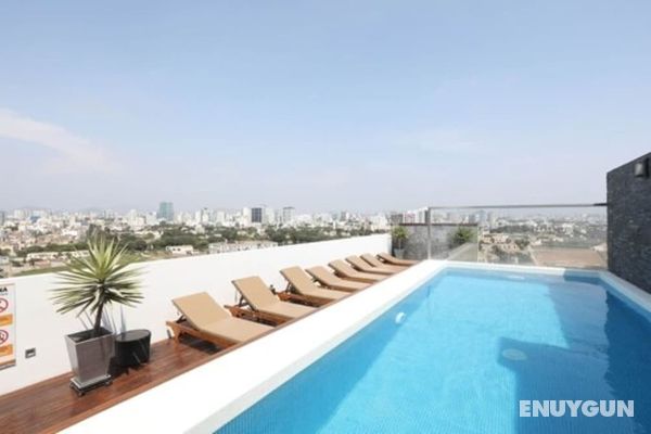 Luxury Penthouse with Stunning 180° Sea View Öne Çıkan Resim