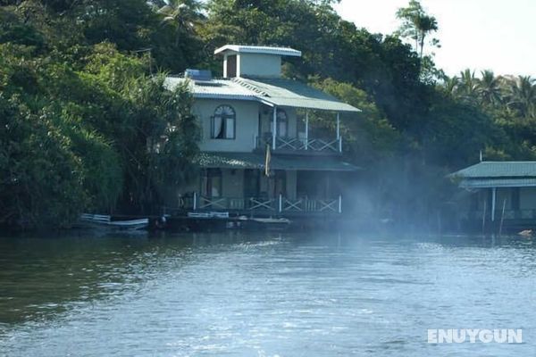 Maduganga Villa Amazing Island Resort Öne Çıkan Resim