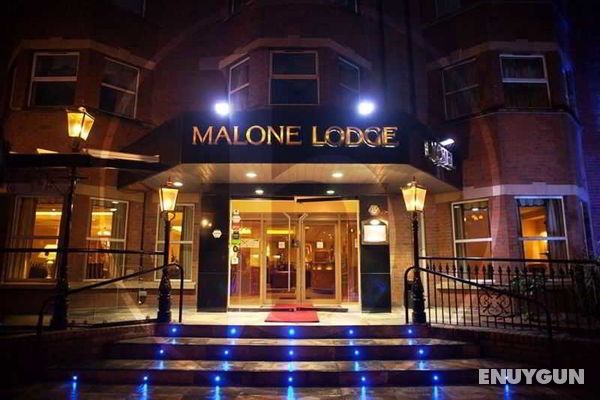 Malone Lodge Apartments Genel