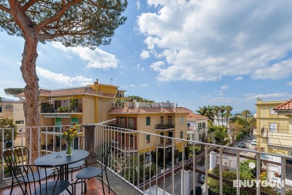 Maramia Apartment A Short Stroll From Beach City Centre and Train Station Oda