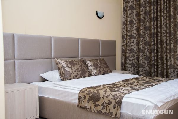 Hotel Marton Osharskaya Öne Çıkan Resim