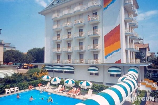 Hotel MaxiHeron Öne Çıkan Resim