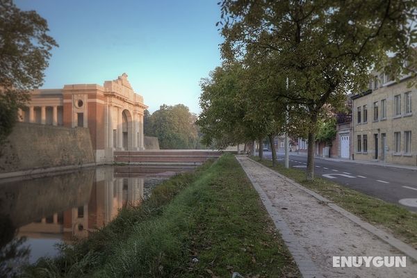 Menin Gate House 2 Dış Mekan