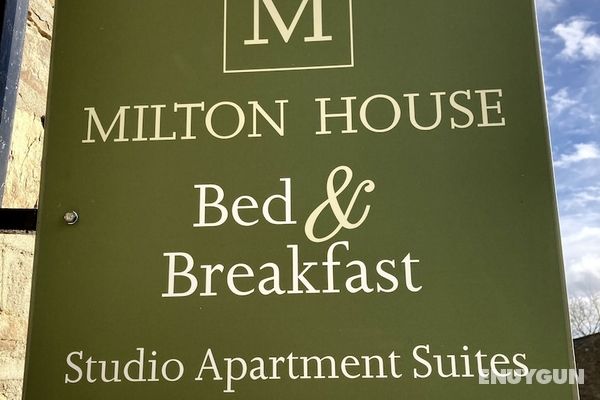 Milton House Studio Apartment Suites Öne Çıkan Resim