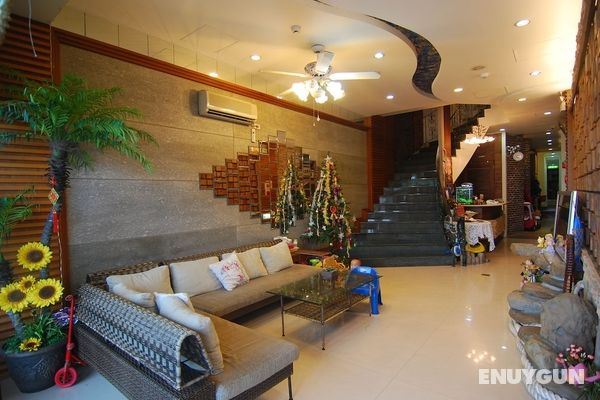 Ming-Jun Holiday Inn Genel
