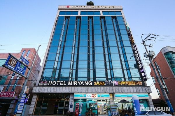 Miryang Tourist Hotel Dış Mekan