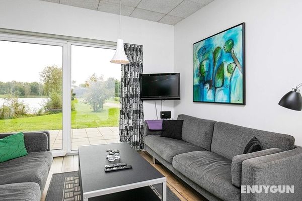 Modern Holiday Home in Ringkøbing With Terrace İç Mekan