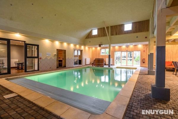 Modern Holiday Home in Sourbrodt With Private Pool Öne Çıkan Resim