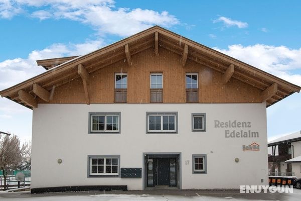 Modern Apartment in Brixen im Thale Near Ski Area Öne Çıkan Resim