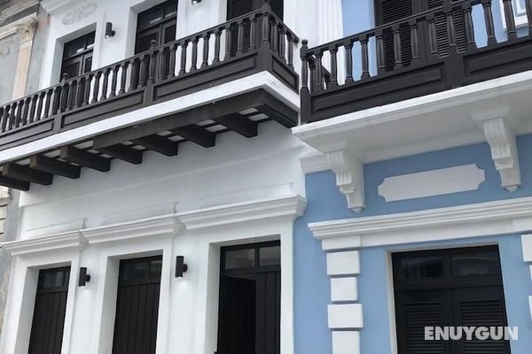 Modern Living in Old San Juan Öne Çıkan Resim