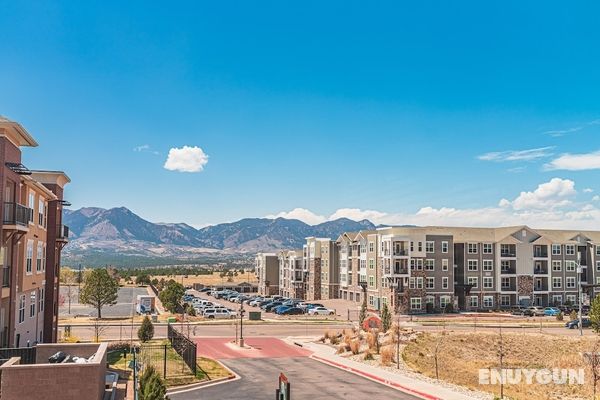 Modern  Mountain view very clean Dış Mekan