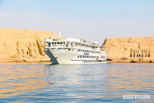 MS Nubian Sea Lake Cruise Öne Çıkan Resim