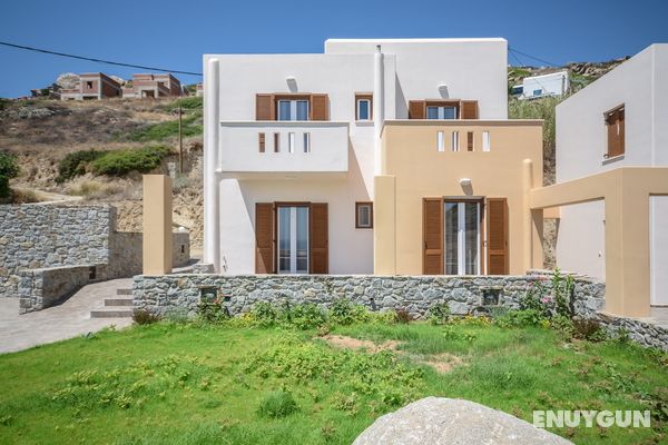 Naxos Luxury Villas Genel