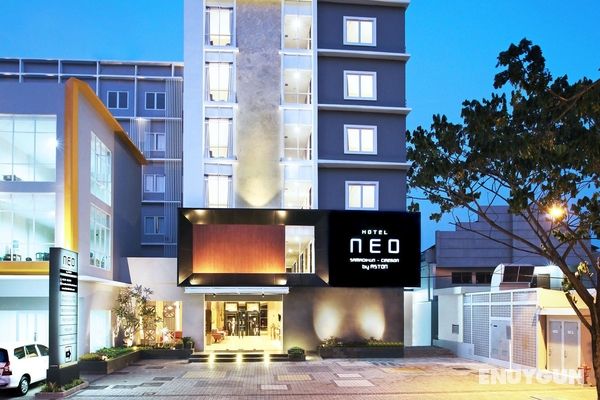 Hotel Neo Cirebon Genel