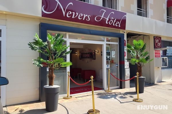 Nevers Hôtel Öne Çıkan Resim