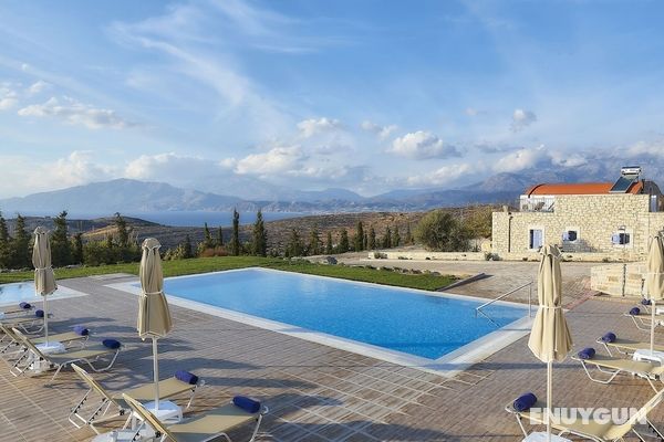 New Beautiful Complex With Villas and App, Big Pool, Stunning Views, SW Crete Öne Çıkan Resim