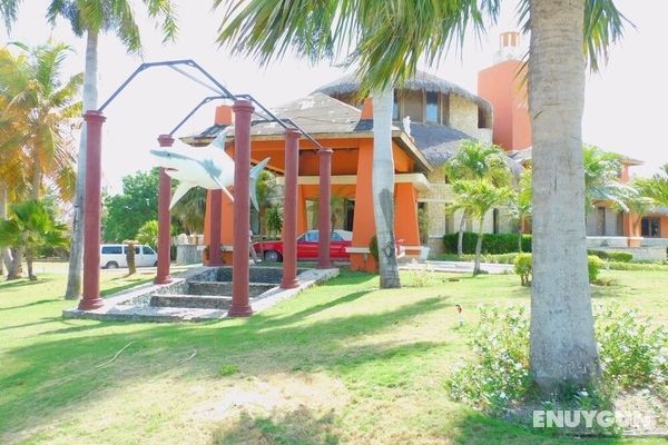 New Apartment With Shared Pool In Playa Bavaro G44 Genel
