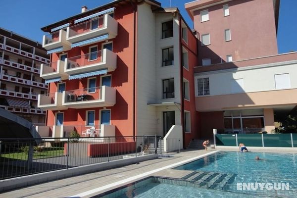Nice Third Floor Apartment With Lift and Swimming Pool Öne Çıkan Resim