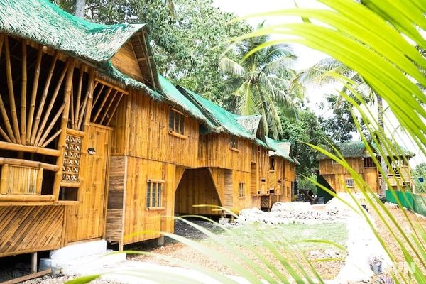 Nirvana Bamboo Houses Öne Çıkan Resim