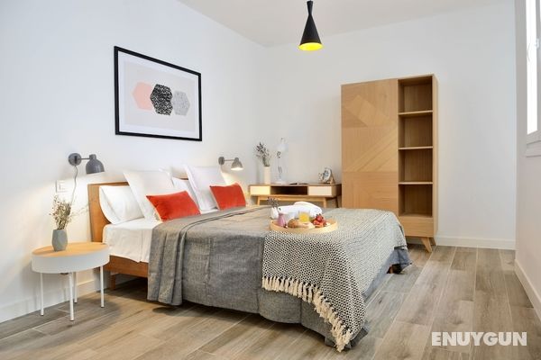 NQN Aparts & Suites Madrid Öne Çıkan Resim