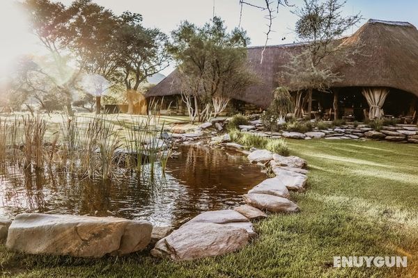 Okapuka Safari Lodge Öne Çıkan Resim