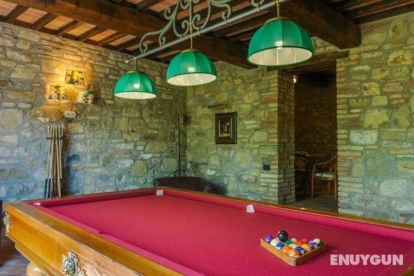 Opulent Holiday Home in Collazzone With Swimming Pool Genel