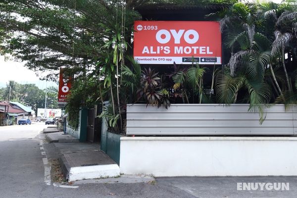 OYO 1093 Ali's Motel Genel