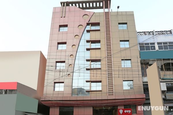 OYO 1671 Hotel Sundaram Öne Çıkan Resim